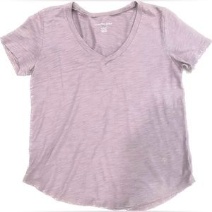 American Eagle purple shirt